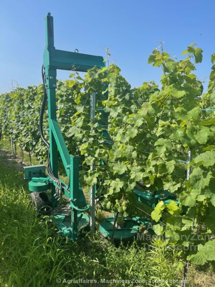 FAUCHEUSE INTERCEPS SUR PORTIQUE ENJAMBEUR ARRIERE VITI'WALD Vitiwald