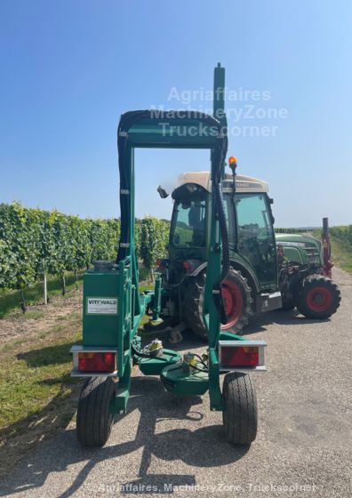 FAUCHEUSE INTERCEPS SUR PORTIQUE ENJAMBEUR ARRIERE VITI'WALD Vitiwald