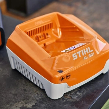 Chargeur de batterie rapide STIHL AL 301 Vitiwald